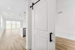 6196 NW Tuckaway Ave Unit, Port Saint Lucie, FL 34987 - Photo 2