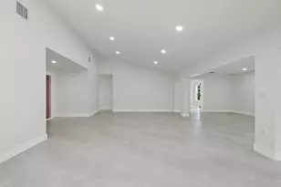 7718 San Mateo Dr E, Boca Raton, FL 33433 - Photo 20