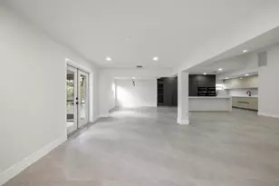 7718 San Mateo Dr E, Boca Raton, FL 33433 - Photo 12