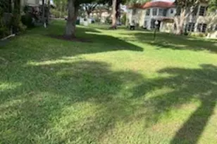 5681 SW 2nd Ct, Margate, FL 33068 - Photo 2