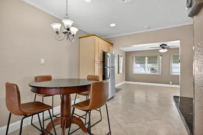 6725 NW 61st Street, Tamarac, FL 33321 - Photo 8