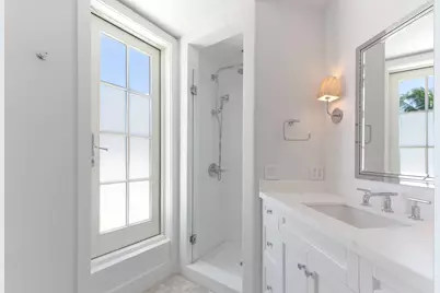 130 Brazilian Avenue, Palm Beach, FL 33480 - Photo 32