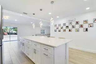 11921 51st Ct, The Acreage, FL 33411 - Photo 10
