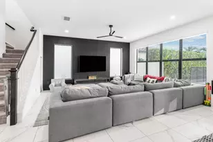 8835 Grand Prix Ln, Boynton Beach, FL 33472 - Photo 10