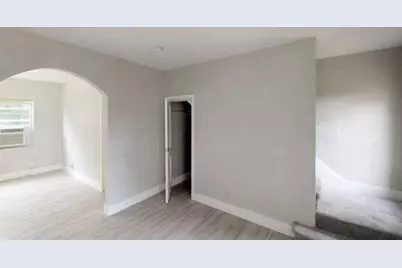 2722 Poinsettia Avenue, Unit #13, West Palm Beach, FL 33407 - Photo 4