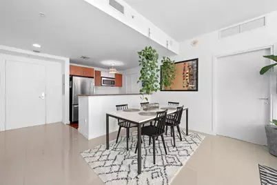 300 S Biscayne Boulevard, Unit #T-3604, Miami, FL 33131 - Photo 4