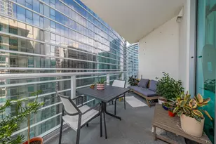 300 S Biscayne Blvd, Miami, FL 33131 - Photo 14