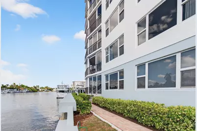 200 Macfarlane Drive, Unit #N-102, Delray Beach, FL 33483 - Photo 6