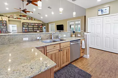 6045 21st Street SW, Vero Beach, FL 32968 - Photo 14