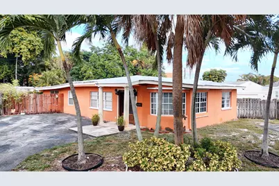 819 Colonial Road, West Palm Beach, FL 33405 - Photo 1