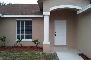 832 SW Duncan Terrace, Port Saint Lucie, FL 34953 - Photo 4