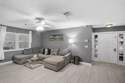 730 SE White Avenue, Port Saint Lucie, FL 34983 - Photo 4