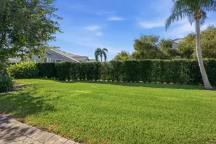 1632 SW Harbour Isles Cir, Port Saint Lucie, FL 34986 - Photo 26
