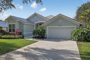 7492 SE Teton Dr, Hobe Sound, FL 33455 - Photo 4
