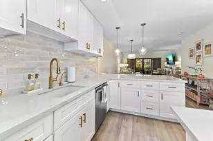 3605 S Ocean Blvd, South Palm Beach, FL 33480 - Photo 2