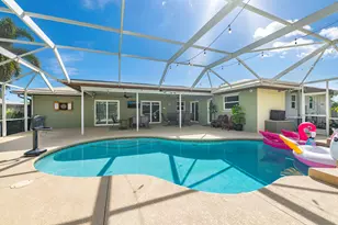 762 SE River Ln, Port Saint Lucie, FL 34983 - Photo 1