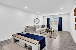 330 S Cypress Rd, Pompano Beach, FL 33060 - Photo 10