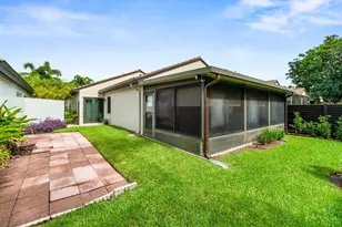 77 Ironwood Way N, Palm Beach Gardens, FL 33418 - Photo 6