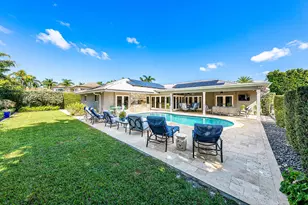 2177 Areca Palm Rd, Boca Raton, FL 33432 - Photo 28