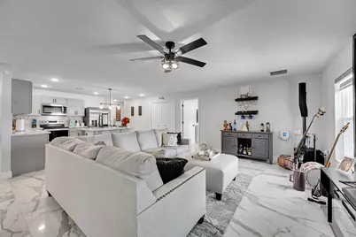 457 SE Guava Terrace, Port Saint Lucie, FL 34983 - Photo 8