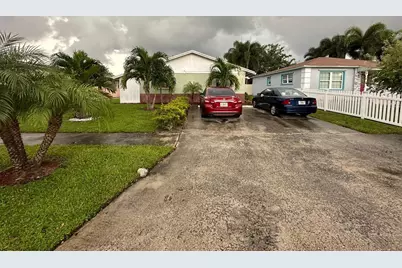 523 Colonial Road, Unit #A - B, West Palm Beach, FL 33405 - Photo 1