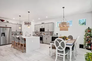 6651 SE Pk Trce Dr, Stuart, FL 34997 - Photo 8