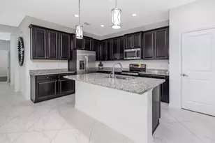 149 SE Via Visconti, Port Saint Lucie, FL 34952 - Photo 10