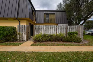 2464 Waterside Dr, Lake Worth, FL 33461 - Photo 44