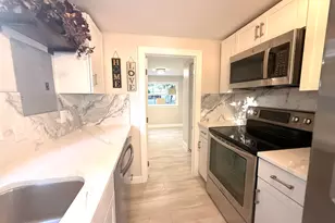 1093 Highview Rd, Lantana, FL 33462 - Photo 6