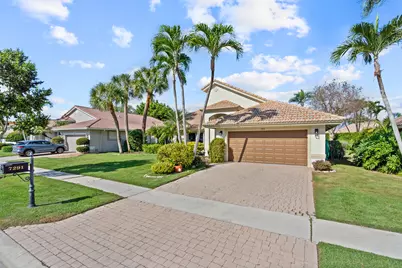 7291 Falls Road E, Boynton Beach, FL 33437 - Photo 2