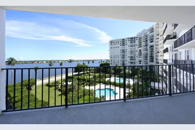 1701 S Flagler Drive, Unit #706, West Palm Beach, FL 33401 - Photo 8