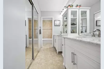 940 SW 96th Avenue, Pembroke Pines, FL 33025 - Photo 24