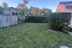 1600 Van Buren St, Hollywood, FL 33020 - Photo 6