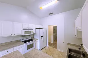 3485 SW Europe St, Port Saint Lucie, FL 34953 - Photo 12