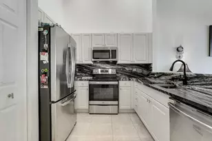 308 Coral Trace Ct, Delray Beach, FL 33445 - Photo 6