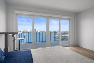 3040 Lake Shore Dr Unit #Ph 2, Riviera Beach, FL 33404 - Photo 10