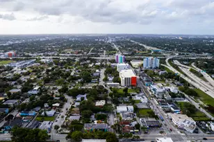 270 NW 35th St, Miami, FL 33127 - Photo 12