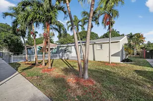 1941 Taft St, Hollywood, FL 33020 - Photo 2