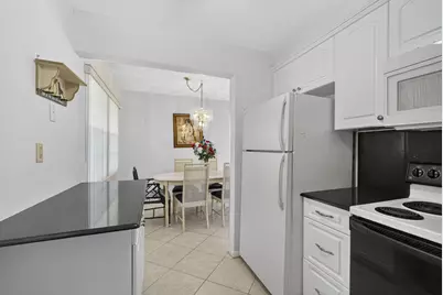 100 Sheffield E, West Palm Beach, FL 33417 - Photo 12