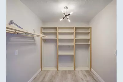 2561 Village Boulevard, Unit #402, West Palm Beach, FL 33409 - Photo 8