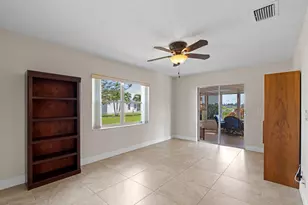 3832 Rowena Cir, West Palm Beach, FL 33417 - Photo 8