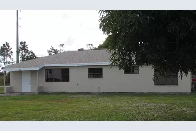 674 25th Street SW, Vero Beach, FL 32962 - Photo 4