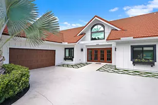 2733 Biarritz Dr, Palm Beach Gardens, FL 33410 - Photo 4
