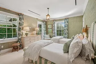 261 El Dorado Ln, Palm Beach, FL 33480 - Photo 12