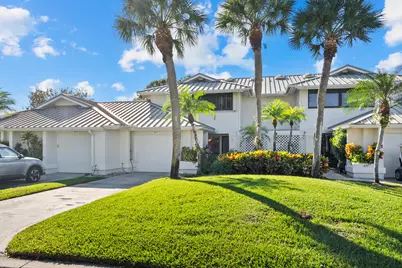 5662 SE Foxcross Place, Stuart, FL 34997 - Photo 2