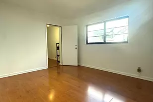 [Address not provided], West Palm Beach, FL 33401 - Photo 6