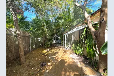 [Address not provided], West Palm Beach, FL 33401 - Photo 8