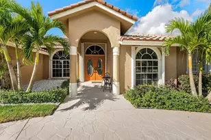 284 Cypress Trce, Royal Palm Beach, FL 33411 - Photo 4