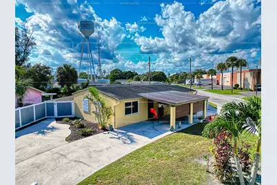 5713 Briarwood Street, Mangonia Park, FL 33407 - Photo 4