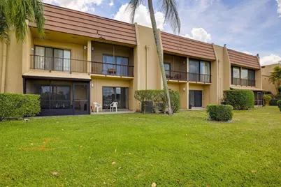 4657 Fountains Drive S, Unit #107, Lake Worth, FL 33467 - Photo 6